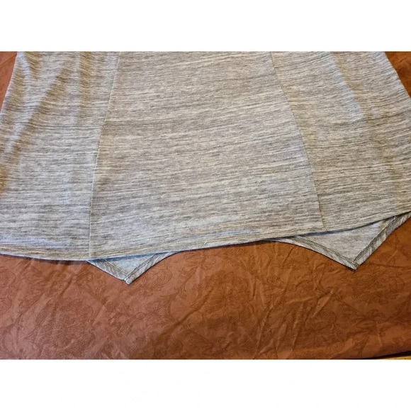 Lisa Rinna Sleeveless Top Women's Size Large V-Neck Pullover Breathable (AF) - Picture 7 of 7